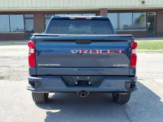 Chevrolet Silverado 1500 2020 4x4 Custom 4dr Crew Cab 5.8 ft. SB
