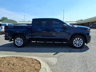 Chevrolet Silverado 1500 2020 4x4 Custom 4dr Crew Cab 5.8 ft. SB