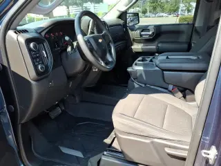 Chevrolet Silverado 1500 2020 4x4 Custom 4dr Crew Cab 5.8 ft. SB
