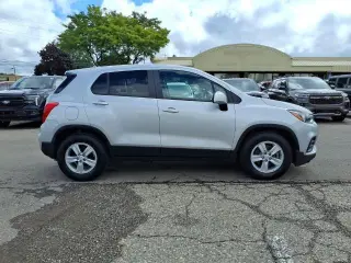 Chevrolet Trax 2020 LS 4 puertas Crossover