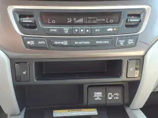 Honda Pilot 2021 AWD SE 4p SUV
