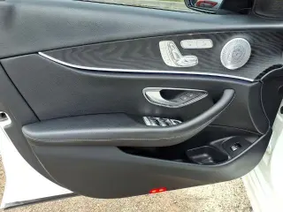 Mercedes-Benz Clase E 2020 AWD E 350 4MATIC 4p Sedan