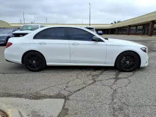 Mercedes-Benz Clase E 2020 AWD E 350 4MATIC 4p Sedan