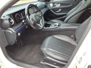 Mercedes-Benz Clase E 2020 AWD E 350 4MATIC 4p Sedan
