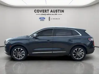 Lincoln Nautilus 2023 Reserve 4p SUV
