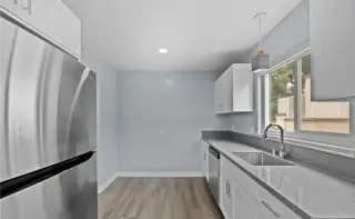 2 BEDROOM APT IN JAMES M WOOD