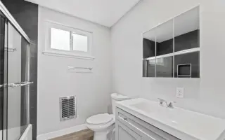 2 BEDROOM APT IN JAMES M WOOD