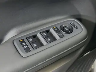 Hyundai SANTA FE 2025 Calligraphy 4 puertas SUV