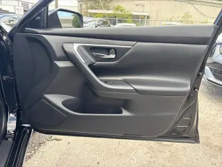 Nissan Altima 2017 2.5 SV Sedán 4p
