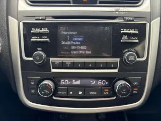 Nissan Altima 2017 2.5 SV Sedán 4p