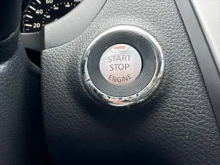 Nissan Altima 2017 2.5 SV Sedán 4p