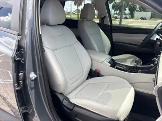 Hyundai TUCSON 2025 SEL Confort 4p SUV