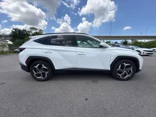 Hyundai TUCSON 2024 Limited 4p SUV