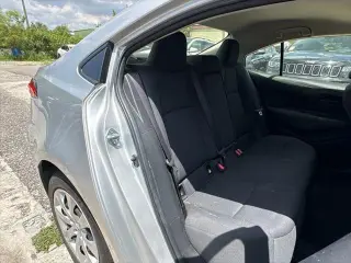 Toyota Corolla 2022 LE Sedán 4p.