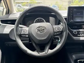 Toyota Corolla 2022 LE Sedán 4p.
