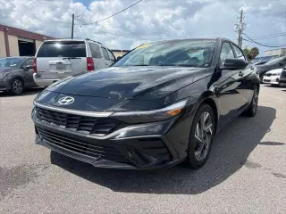 Hyundai ELANTRA Hybrid 2025 SEL Sport 4p Sedan