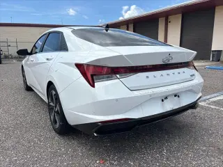 Hyundai ELANTRA Hybrid 2023 Limited 4p Sedan