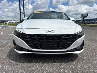 Hyundai ELANTRA Hybrid 2023 Limited 4p Sedan