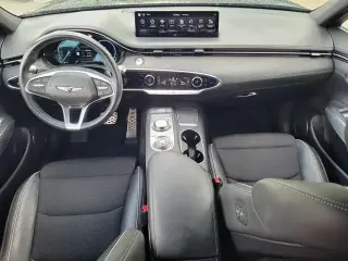 Genesis GV70 2023 AWD 2.5T Standard 4p SUV