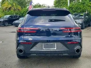 Genesis GV70 2023 AWD 2.5T Standard 4p SUV