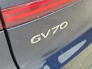 Genesis GV70 2023 AWD 2.5T Standard 4p SUV