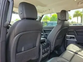 Land Rover Defender 2023 AWD 110 Edición 30 Aniversario 4p SUV