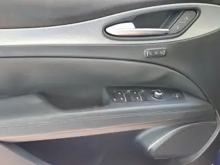 Alfa Romeo Stelvio 2018 AWD Ti Sport 4dr Crossover