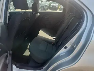 Kia Rio 5 Puertas 2016 LX 4p Wagon