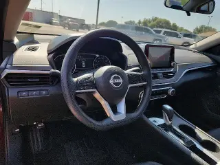 Nissan Altima 2025 2.5 SV 4 puertas Sedan
