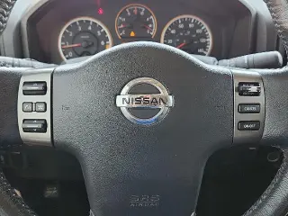 Nissan Titan 2011 4x4 SV 4 puertas Cabina Crew SWB Pickup