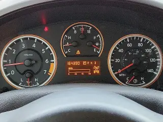 Nissan Titan 2011 4x4 SV 4 puertas Cabina Crew SWB Pickup