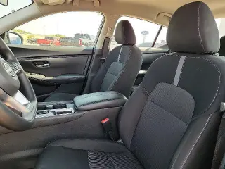 Nissan Sentra 2025 SV 4p Sedan