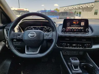 Crossover Nissan Rogue 2025 SV 4p