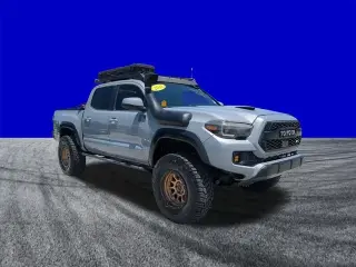 Toyota Tacoma 2021 4x4 TRD Pro 4 puertas Cabina Doble 5.0 pies SB 6M
