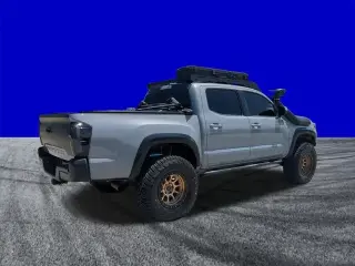 Toyota Tacoma 2021 4x4 TRD Pro 4 puertas Cabina Doble 5.0 pies SB 6M