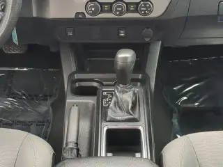 Toyota Tacoma 2019 4x2 SR Cabina Acceso 4 puertas 6.1 ft LB