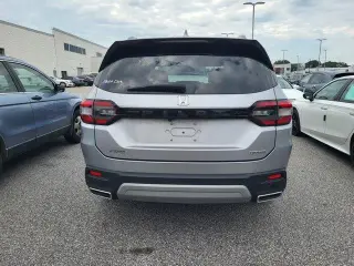 Honda Pilot 2024 Touring 4p SUV