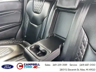 Ford Edge 2024 AWD Titanium 4p SUV