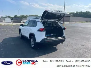 Toyota RAV4 2025 AWD XLE 4p SUV
