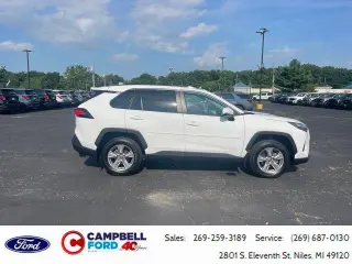 Toyota RAV4 2025 AWD XLE 4p SUV