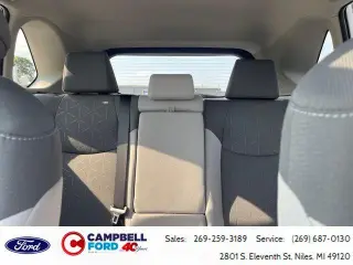Toyota RAV4 2025 AWD XLE 4p SUV