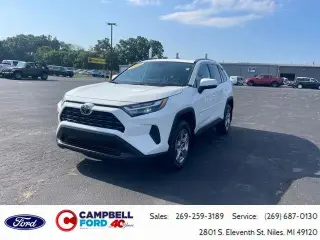 Toyota RAV4 2025 AWD XLE 4p SUV