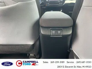 Toyota Prius 2022 LE 4 puertas hatchback