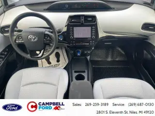 Toyota Prius 2022 LE 4 puertas hatchback