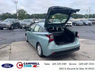 Toyota Prius 2022 LE 4 puertas hatchback