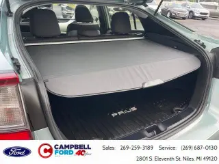 Toyota Prius 2022 LE 4 puertas hatchback