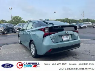 Toyota Prius 2022 LE 4 puertas hatchback