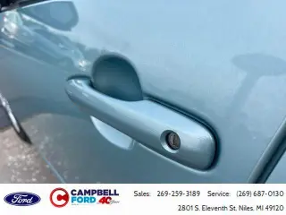 Toyota Prius 2022 LE 4 puertas hatchback