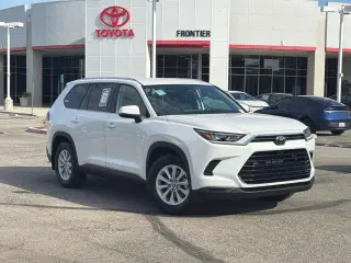 Toyota Grand Highlander 2024 AWD XLE 4 puertas SUV