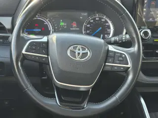 Toyota Highlander Híbrido 2022 AWD Limited 4 puertas SUV